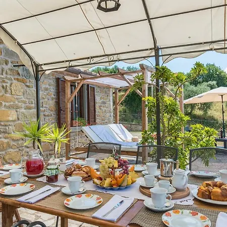 Вілла Fabi 6&2, Emma *