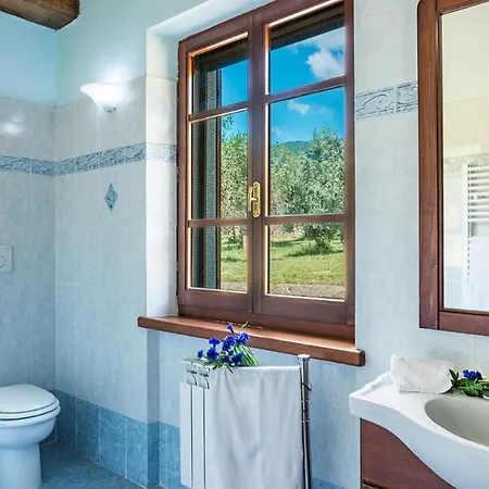 Fabi 6&2, Emma Вілла *