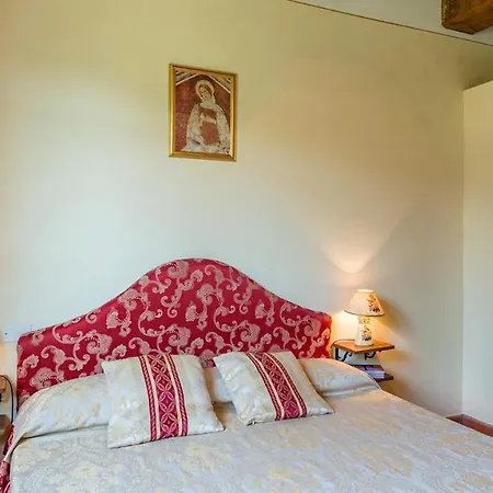 Fabi 6&2, Emma Вілла