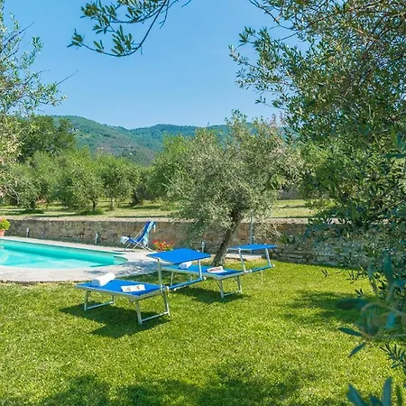 Fabi 6&2, Emma Villa Cortona