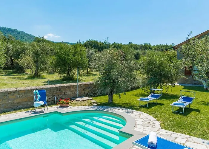 Villa Fabi 6&2, Emma Cortona